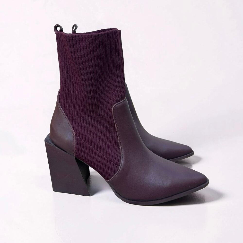 Steve Madden Sock Ankle Boots  Pointed Toe Block Heel Booties Burgundy Women's 9